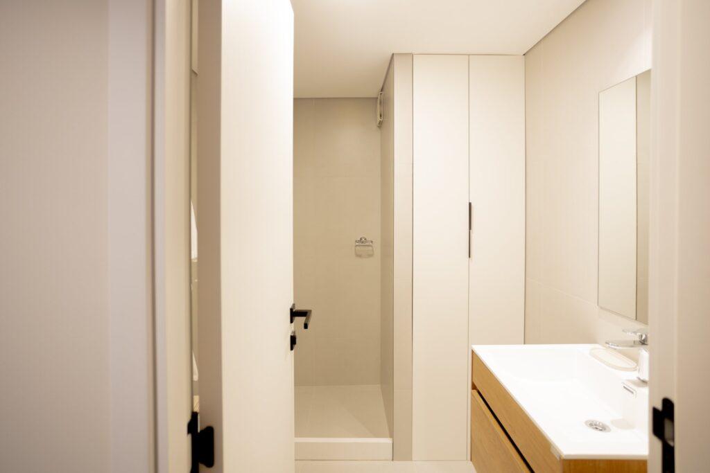 Unidad showroom Delta Sur – Baño